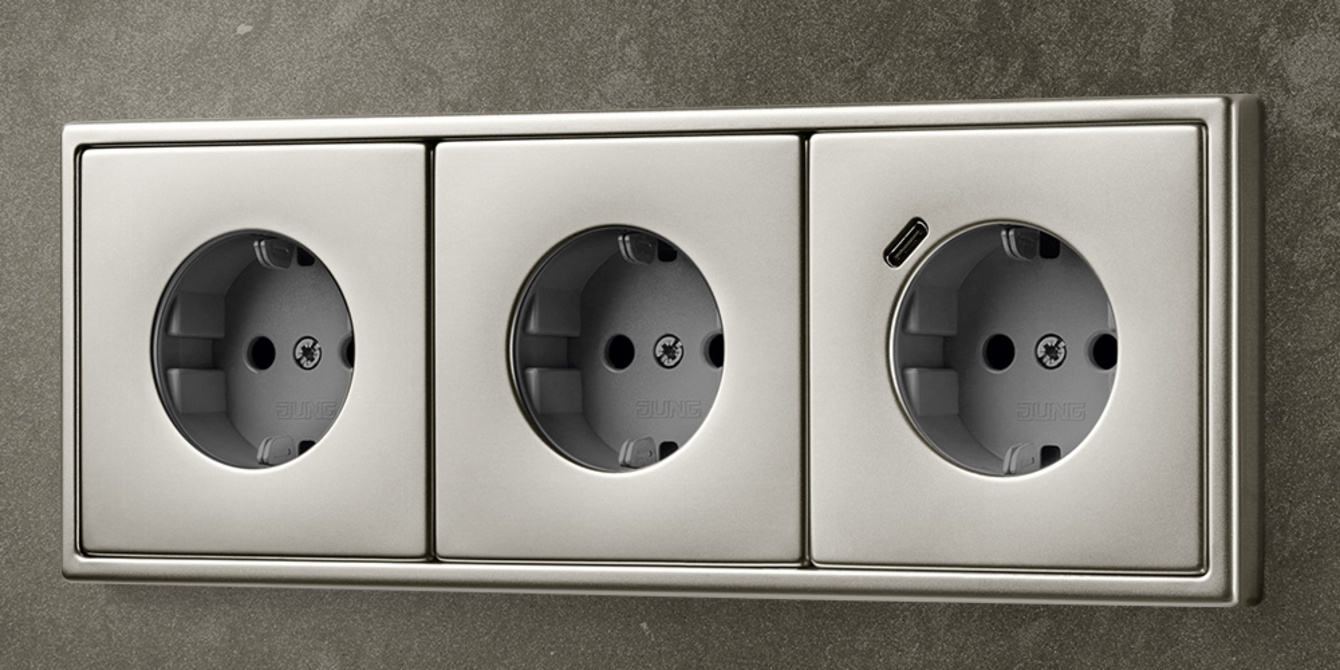 SCHUKO® Steckdosen mit USB bei MK Elektrotechnik GmbH in Steinwiesen